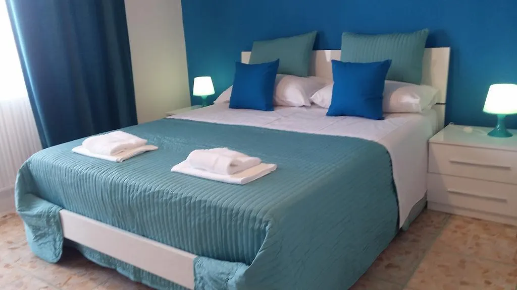Roma Famous Hotel 0*,